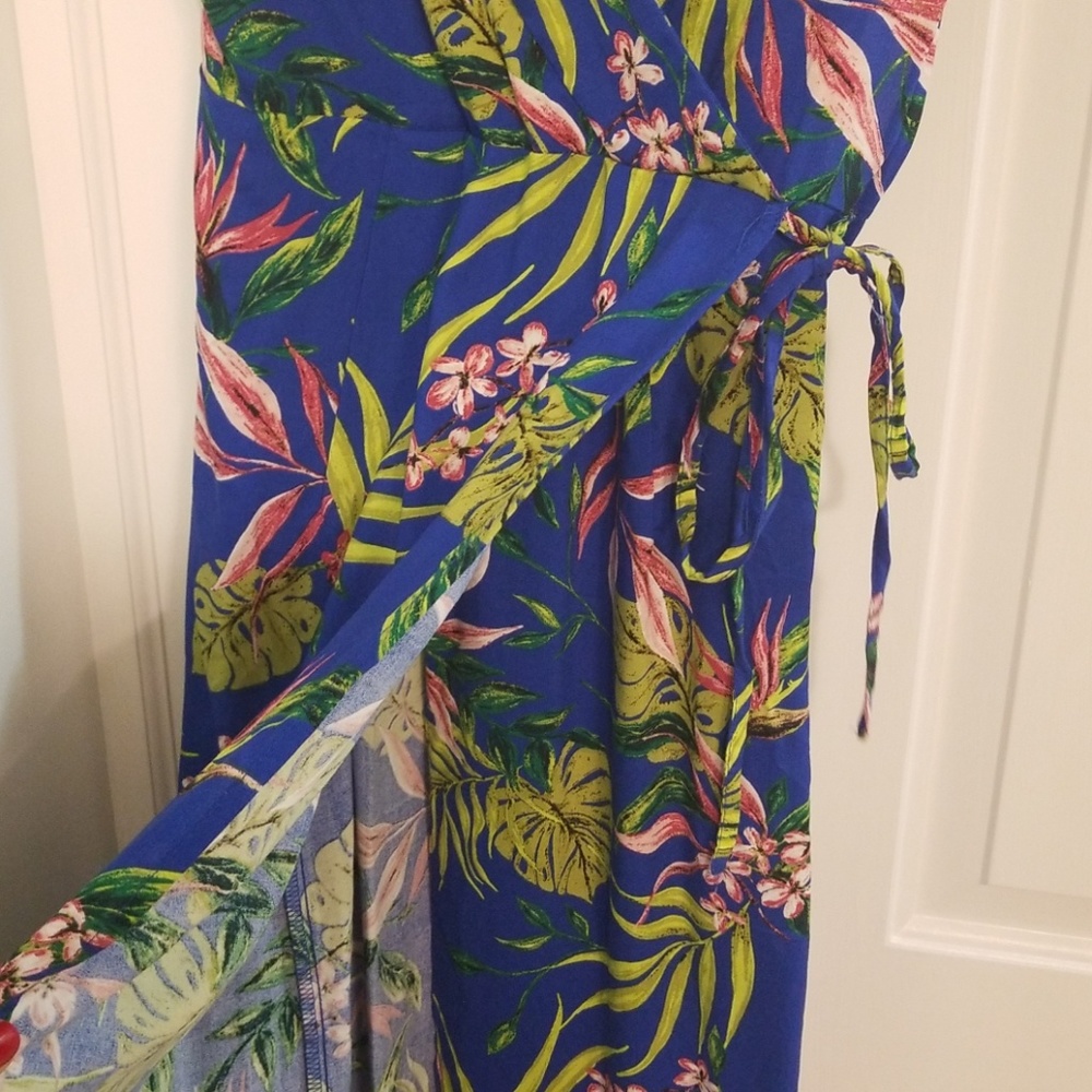 H&M topical palm leaf print maxi dress size 4 - Picture 2 of 3